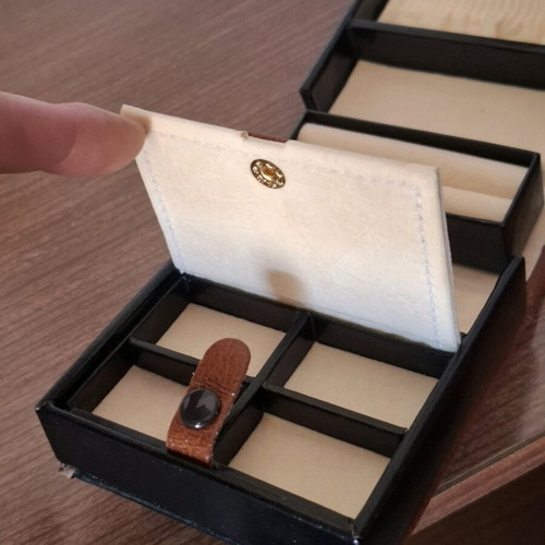 Jewelry bag like new