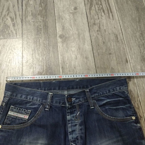 Men's dark blue denim jeans