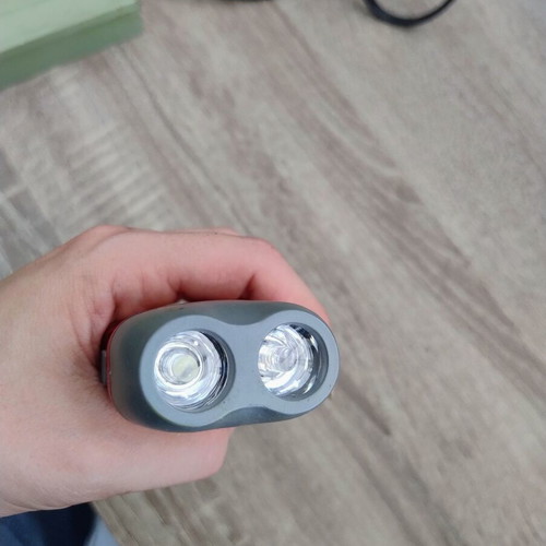 Portable Dynamo Flashlight like new, hand-press charge, no batteries