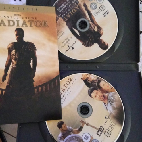 DVD pack Independence Day, Gladiator, Ο Στοιχειωμένος Πύργος new