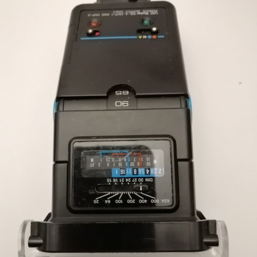 Vivitar ZOOM THYRISTOR 2500 camera flash used