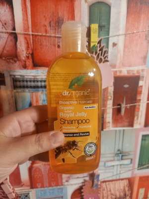 Dr.organic σαμπουάν με βασιλικό πολτό καινούργιο