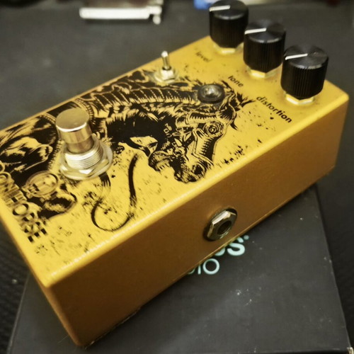 Walrus Iron Horse v2 distortion pedal like new
