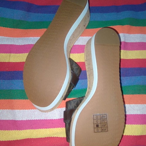 Michael Kors wedge sandals size 38, new, brown and gold