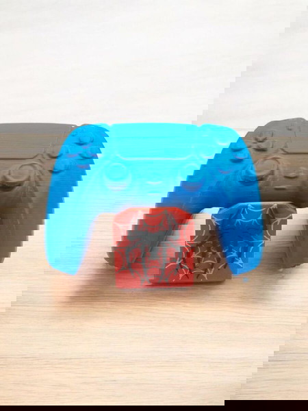 Стойка за контролер PS5 Spider от Pla
