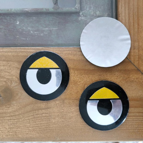 Smart stickers like new, set of 3 pieces