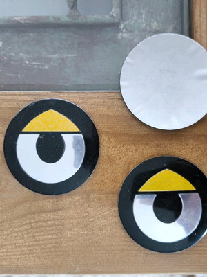 Smart stickers like new, set of 3 pieces