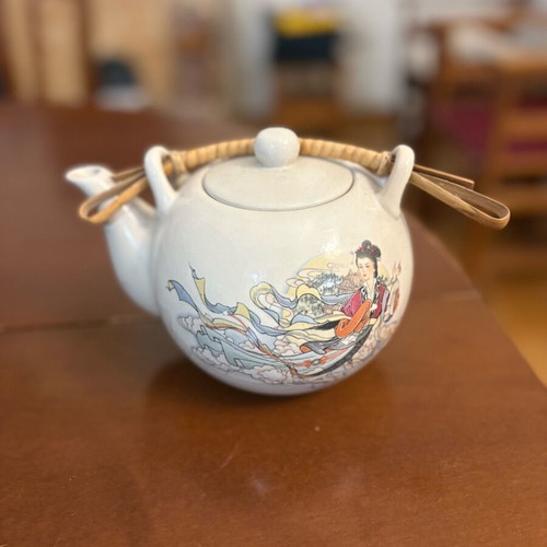 Feng Cheng ceramic teapot used, hand-painted, vintage 70s