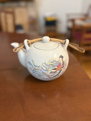Feng Cheng ceramic teapot used, hand-painted, vintage 70s