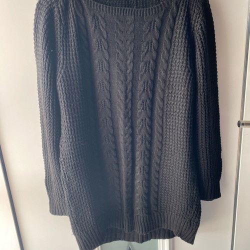 Knitted blouse like new, black, one size