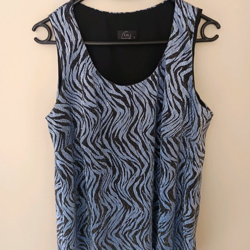 Silky Collection airy set with belt large, like new