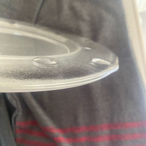Glass platter 32cm like new with embossed circles
