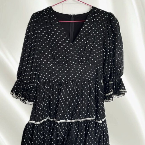 Women's Black Dress like new, size M
