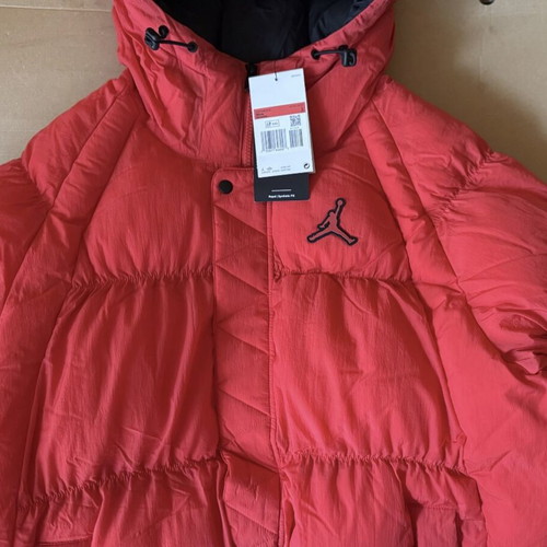 Jordan Essential Puffer Jacket new, red, size L-XL, model DQ7348-612