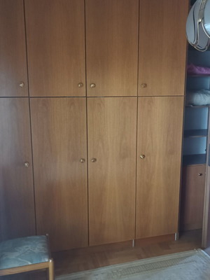 Μεγάλη ντουλάπα 8φυλλη σαν καινούργια