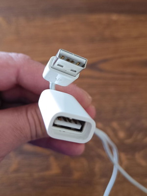 Apple USB extender cable like new, 1 meter length