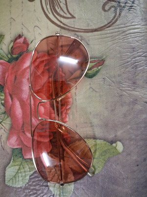 Pink sunglasses like new