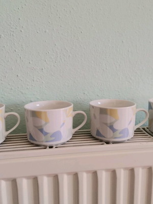 Coffee mugs used, set of 4 pieces