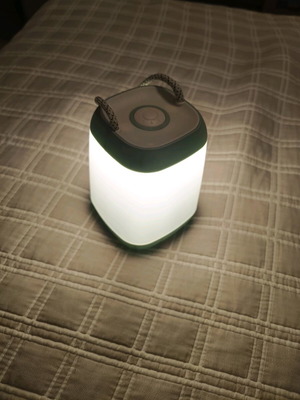 Camping light like new with three lighting modes and hanging cord