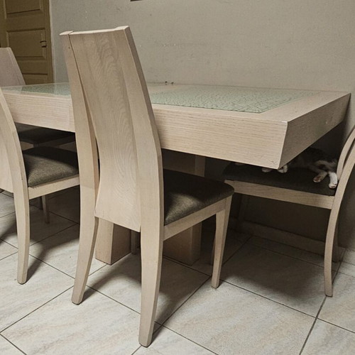 Extendable dining set with 6 high-back chairs, solid light wood