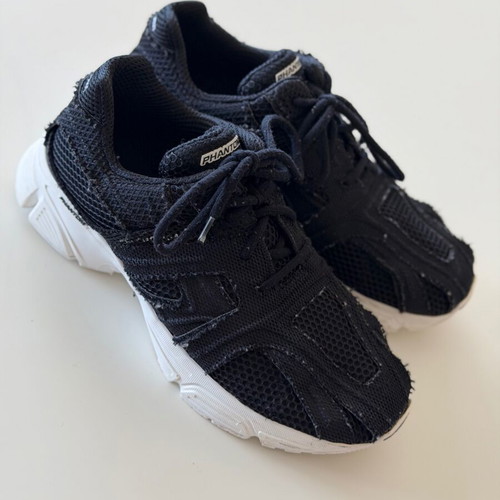 Balenciaga Phantom Sneakers size 41 like new, black