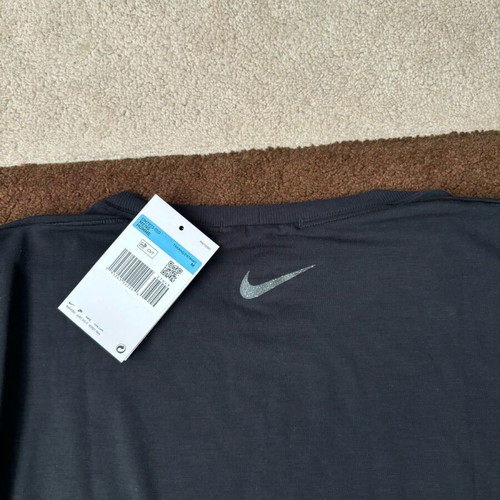 Nike Yoga men's tank top new, size M, black