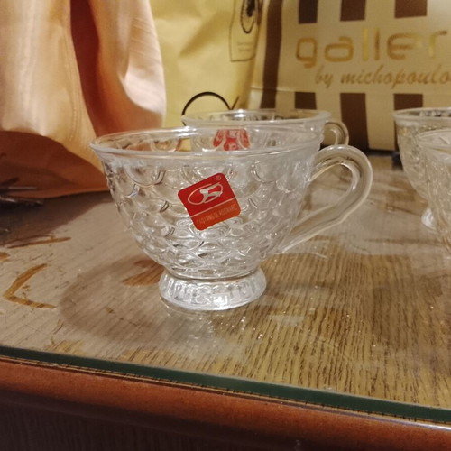 Large cups pack of 12 used, diameter 9cm height 7cm