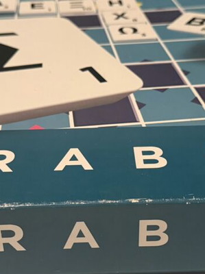 Scrabble Original board game like new