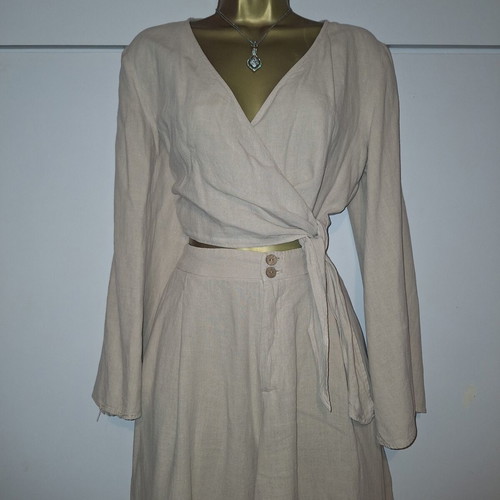 Zara woman beige linen set with wrap top and trousers, medium size