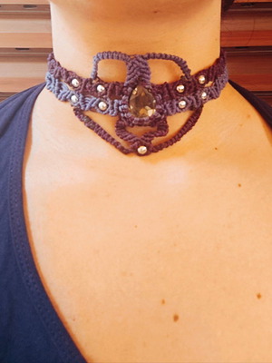 Χειροποίητο μακραμέ κολιέ choker με χάντρες, καινούργιο