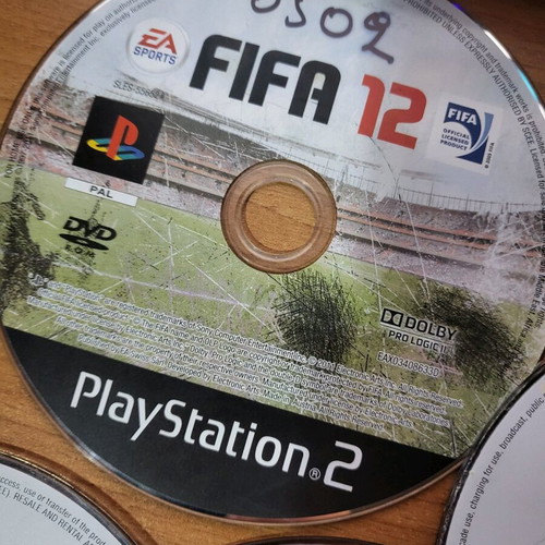 PS2 football games used, non-working, pack