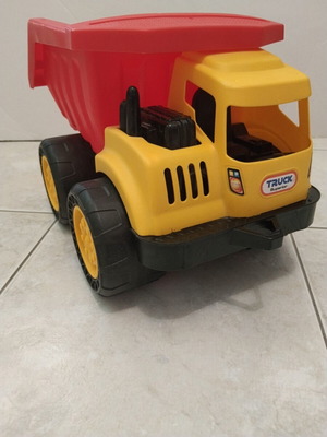Large toy truck with tipping bed like new