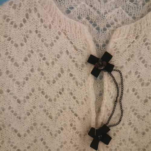 Women's cardigan used, knitted, size small, beige