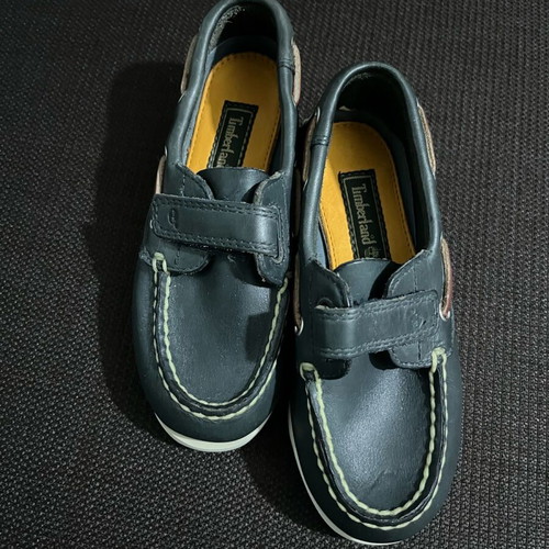 Timberland boys leather moccasins size 29 like new blue