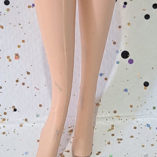 My Scene Shopping Spree Nolee doll used with flaws