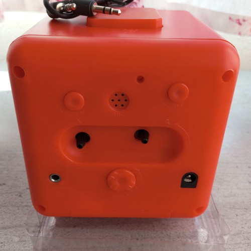 Alarm clock with message recording function, new, analog tabletop