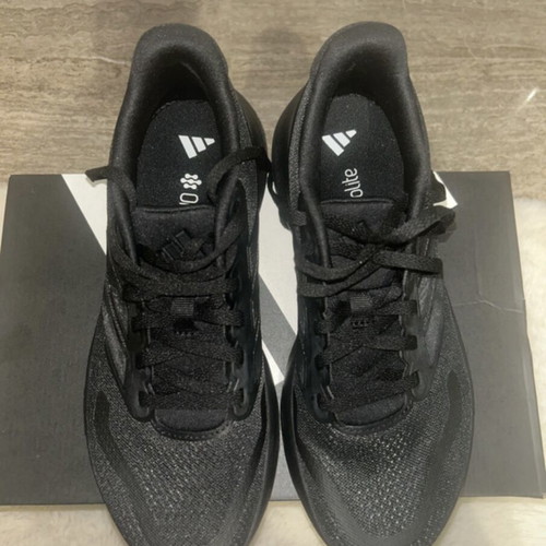Adidas Runfalcon 5 athletic shoes new, size 39, black