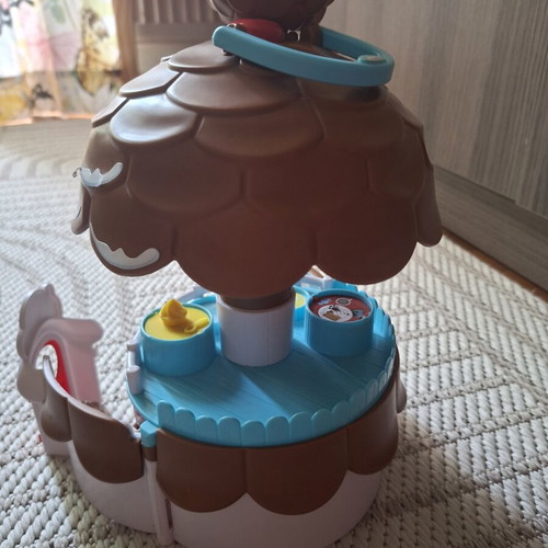Klorofil miniature toy Pinecone with snacks