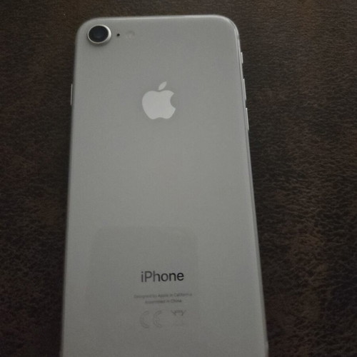 iPhone 8 128GB like new, white