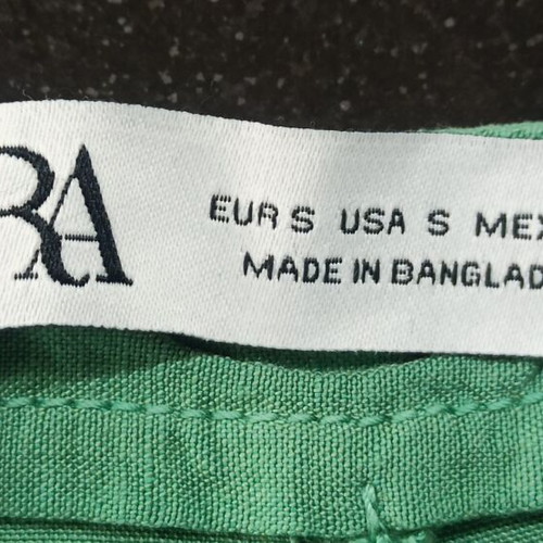 Zara women's linen shorts green like new, size S