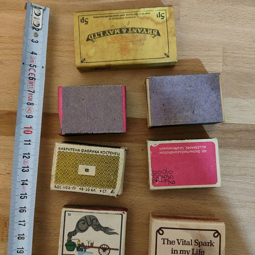 Vintage matchboxes used, pack