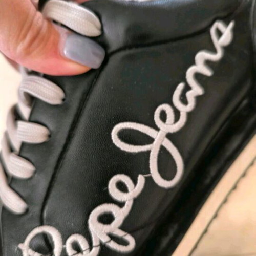 Pepe Jeans sneakers like new, size 39, black and white