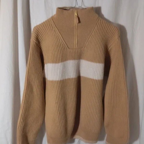Vintage turtleneck sweater like new, mustard with white stripe