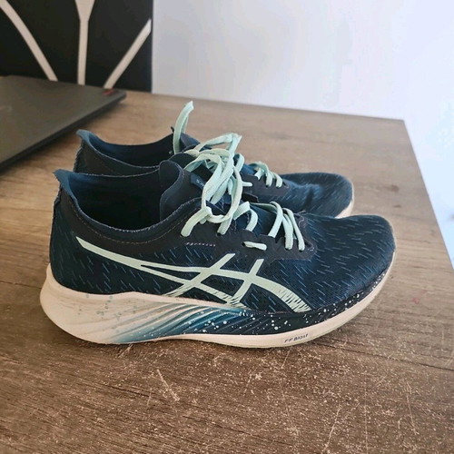 Asics Carbon Magic Speed running shoes used, blue, size 37.5