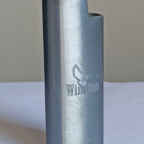 Winston collectible metal lighter case like new