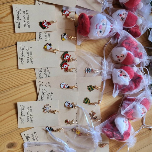 Christmas charms and scrunchies pack with 20 charms and 13 scrunchies