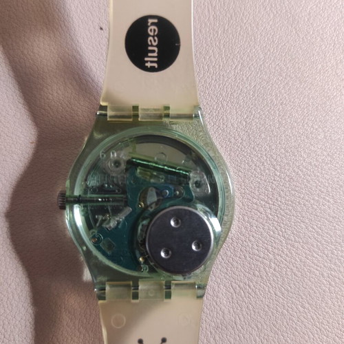 Swatch Solar Recharge SRG101 Vintage 1996 Watch new with case