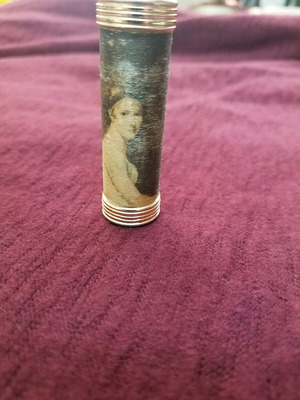 Vintage lipstick case like new