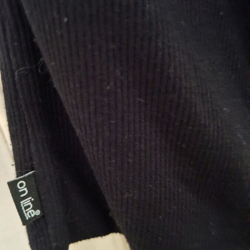 Online t-shirt like new, size M-L, black and gray