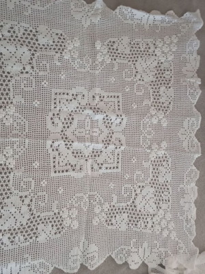 Embroidery set of 5 pieces like new